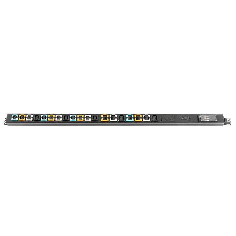 19-আউটলেট C13 C19 উল্লম্ব ব্রেকার 3 SPD সুইচড র্যাক Pdu