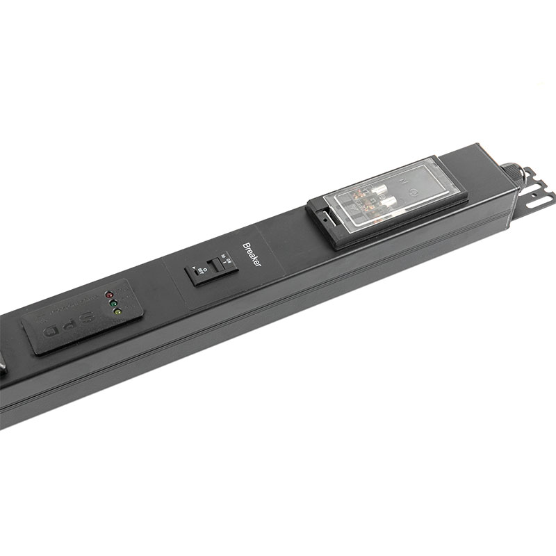 19-আউটলেট C13 C19 উল্লম্ব ব্রেকার 3 SPD সুইচড র্যাক Pdu